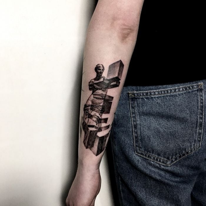 Мужские на предплечье черно-белые, фото - Тату мастер Артем