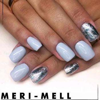 маникюр, оформление бровей, наращивание ресниц