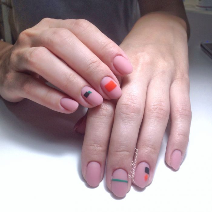 Манікюр на короткі нігті матовий рожевий, фото - Нігтьова студія Nail Studio
