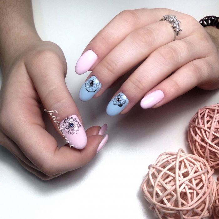 Нежный маникюр с рисунком в пастельных тонах, фото - Ногтевая студия Nail Studio
