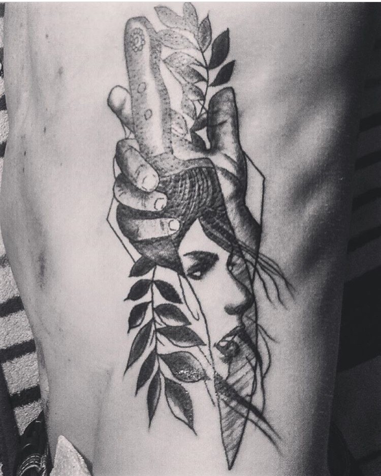 Женские черно-белые девушка, фото - Тату мастер Tattoo 882