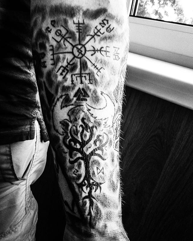 Рукав орнаментал руна, фото - Тату майстер Tattoo 882