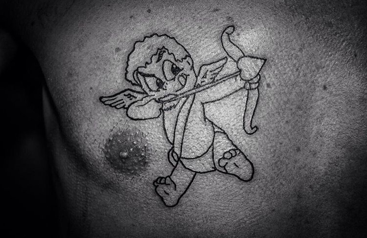 Для хлопців чорно-білі на грудях, фото - Тату майстер Tattoo 882