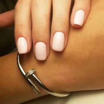 Манікюр оформлення брів нарощеннявій, фото -  Friends (Френдс)