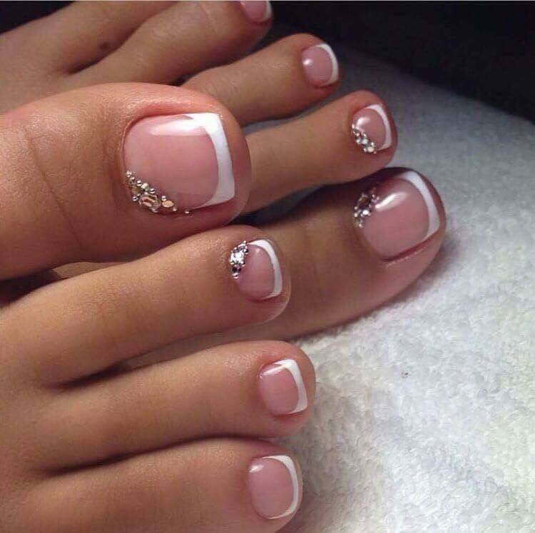 Педикюр френч красивый, фото - Ногтевая студия Fantasy nail