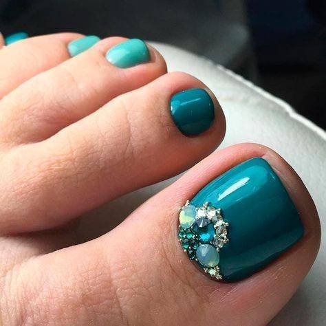 Педикюр красивый летний, фото - Ногтевая студия Fantasy nail