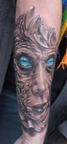 Для хлопців на руці передпліччі, фото - Тату майстер TimaTattoo