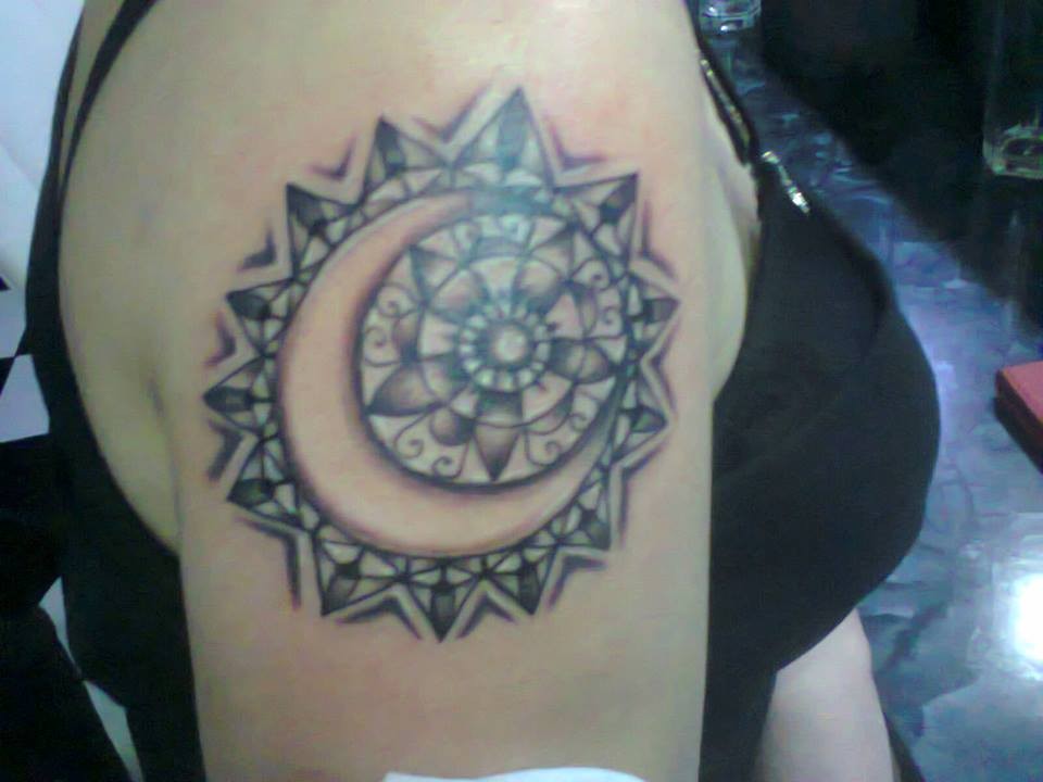 Орнаментал геометрія мандала, фото - Тату майстер TimaTattoo