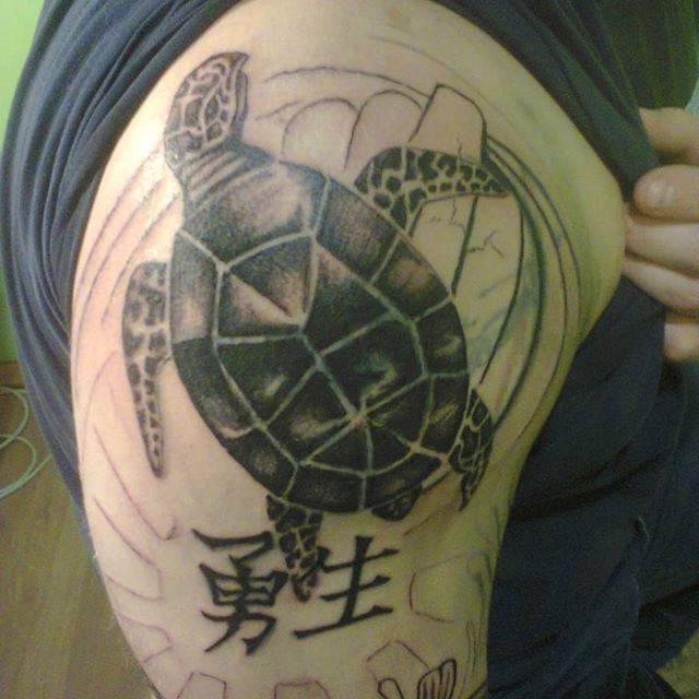 Черепаха, фото - Тату майстер TimaTattoo