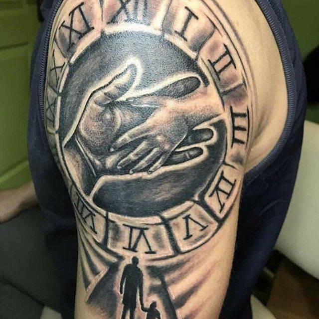 Для хлопців на руці реалізм, фото - Тату майстер TimaTattoo