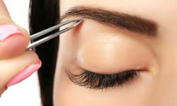 Моделирование бровей (коррекция + окрашивание) Мастер маникюра Татьяна Киев