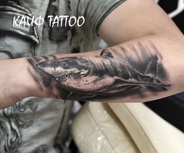 Для хлопців на передпліччі реалізм, фото - Тату майстер Сергей
