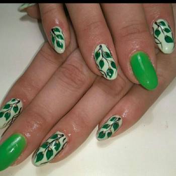 Аппаратный маникюр с укреплением ногтевой пластины и дизайно