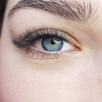 Фото с портфолио Lashes Hub