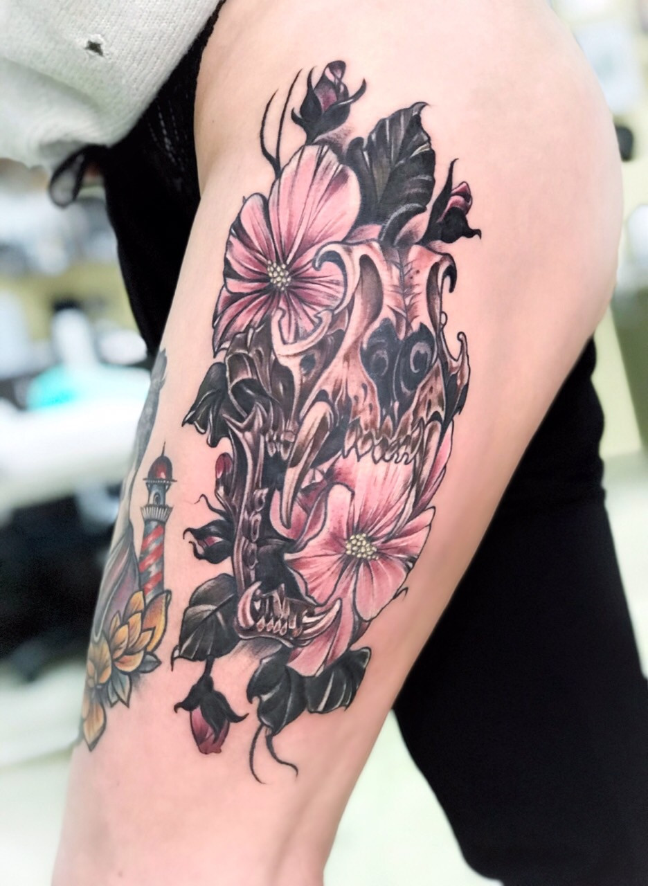 Для дівчат кольорові реалізм, фото - Тату майстер Владимир Костенко