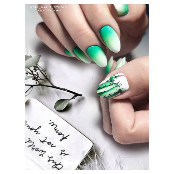 Маникюр с рисунком яркий омбре, фото -  Dianails