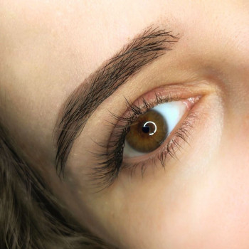 Моделирование бровей