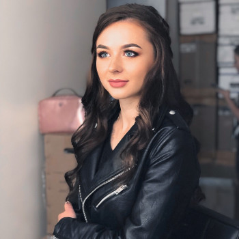 Макияж
                    Візажист Марина Кирилюк Вінниця
