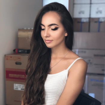 Макияж
                    Візажист Марина Кирилюк Вінниця