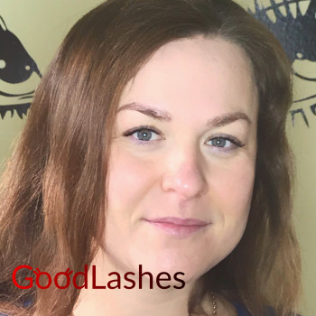 2Д объемное наращивание
                    Салон краси GOODLASHES Київ