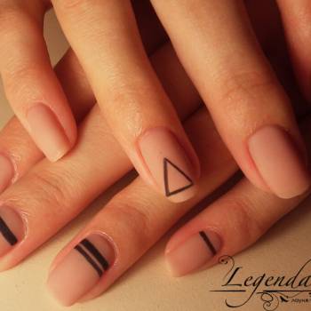 Манікюр оформлення брів нарощеннявій, фото - Салон краси Legendario