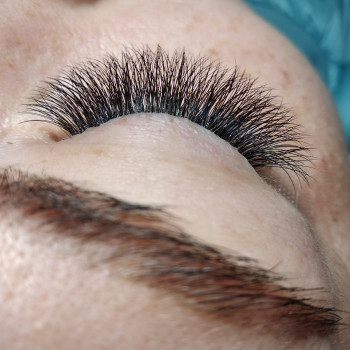 Наращивание ресниц
                    Майстер депіляції Виктория Сергиенко Дніпро