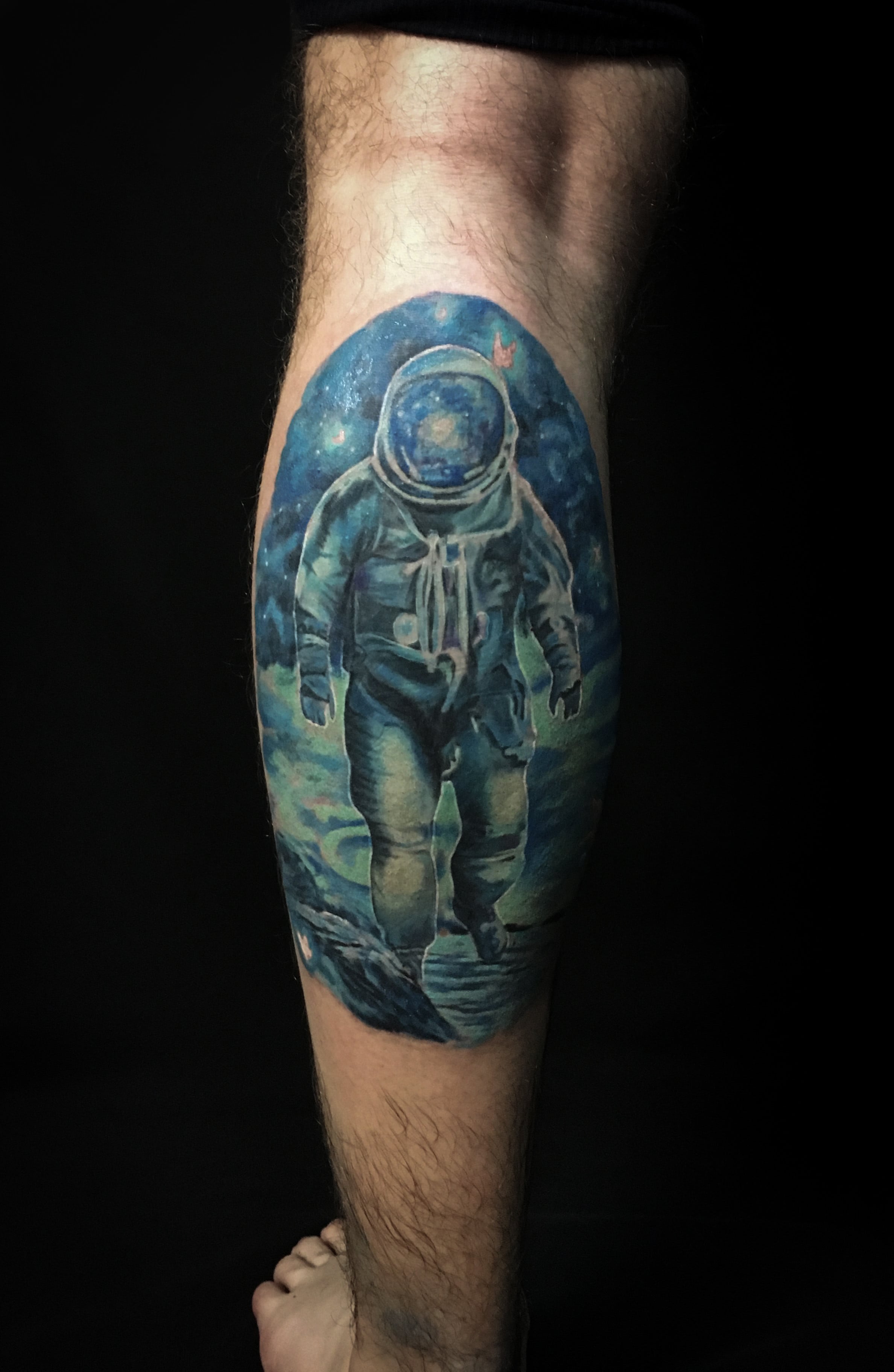 Для хлопців на нозі кольорові, фото - Тату салон VeAn