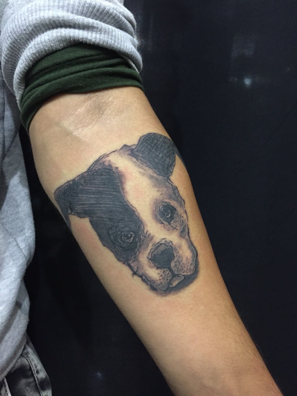 Для хлопців на передпліччі реалізм, фото -  Vean Black Kherson