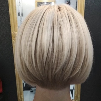 Женская стрижка
                    Салон красоты He&She beauty salon Киев