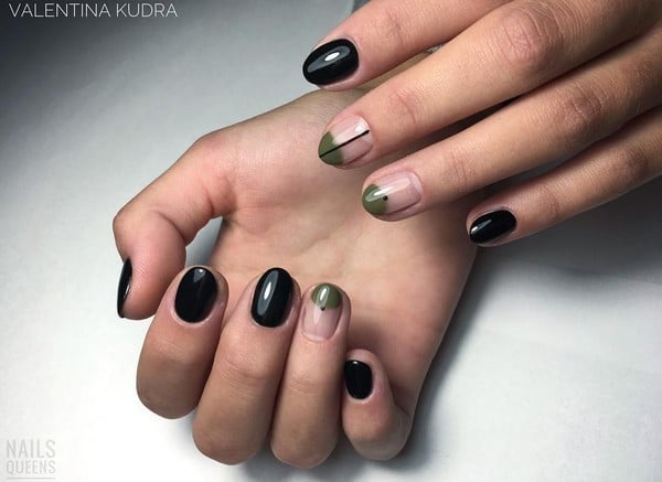 Черный маникюр абстракция с акцентом на один ноготь, фото - Мастер маникюра Валентина Кудра