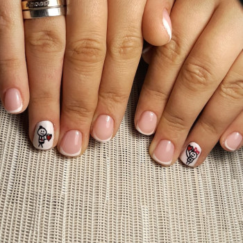 Маникюр
                    Майстер манікюру Алёна Морозенко Одеса