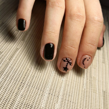 Маникюр
                    Майстер манікюру Алёна Морозенко Одеса