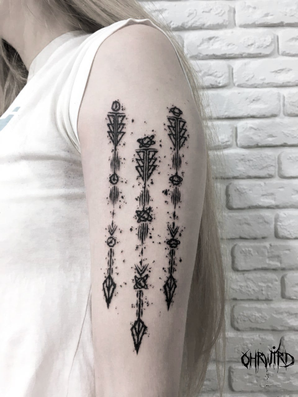 Женские на плече предплечье, фото - Тату мастер Maxim Ohrwyrd