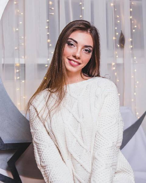 Новорічна фотосесія у студії портретна, фото - Візажист Алена