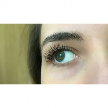 классическое наращивание ресниц