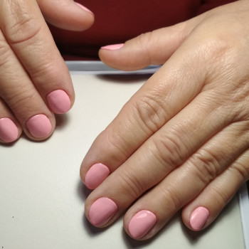 Маникюр, педикюр, наращивание ногтей
                    Мастер маникюра Юлия Заика Харьков