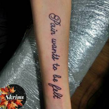 Тату женские на руке черно-белые, фото - Тату мастер Liya Palmer