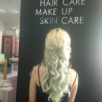 Окрашивание
                    Парикмахер Ирина Одесса