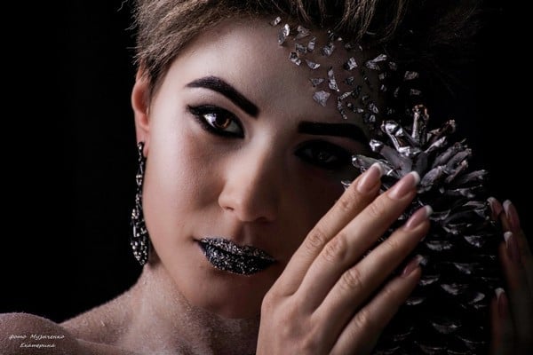 Макияж глаз яркий необычный губ, фото - Визажист Анастасия Кудрявцева