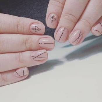 Фото з портфоліо майстра Анастасия Бондарец (майстер манікюру, Чернігів)