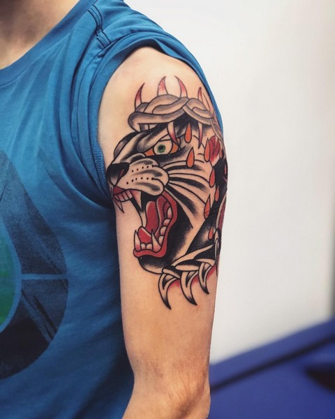 Мужские на плече цветные, фото - Тату мастер Black Art Tattoo