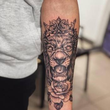 Фото с портфолио Black Art Tattoo 
