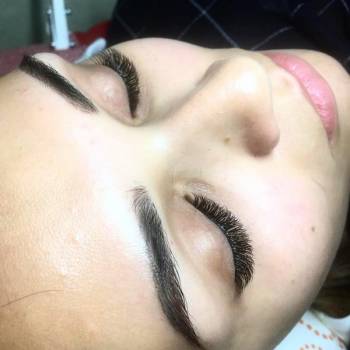 Фото с портфолио Lashclub