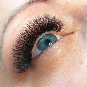 Фото с портфолио Валерия Манжос 