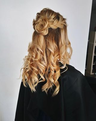 Стрижка на длинные волосы укладка волос блонд, фото - Студия татуажа Art Banda