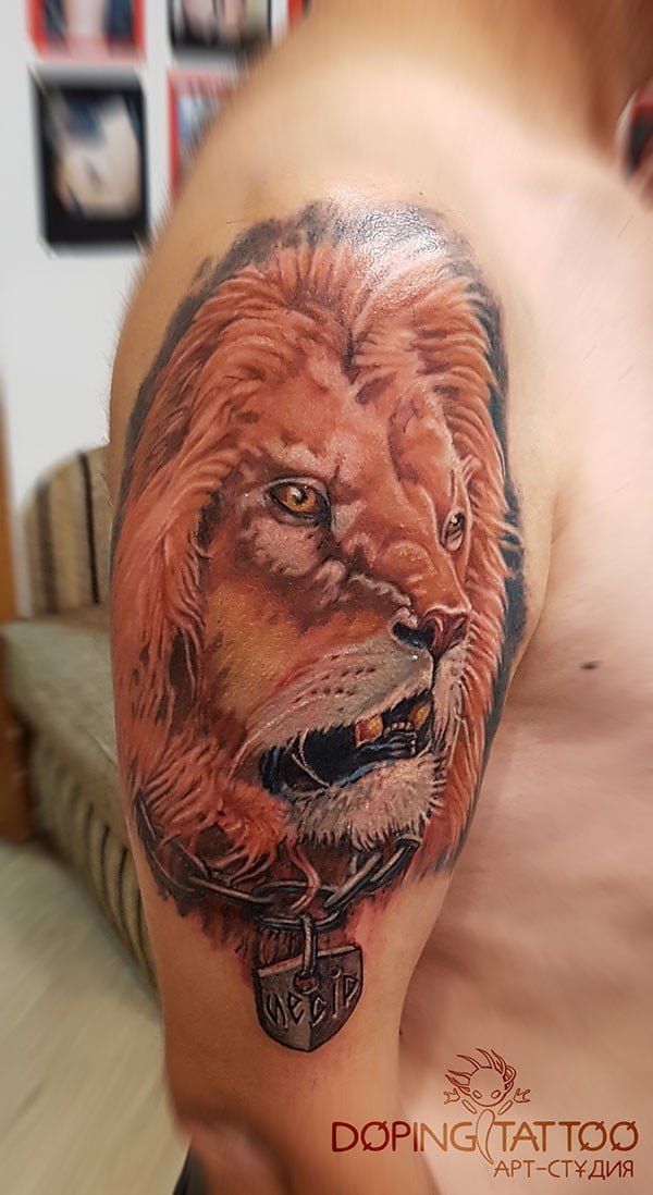 Мужские на плече цветные, фото - Тату салон DopingТattoo