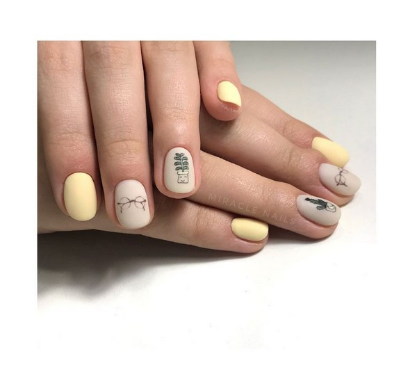 Маникюр на короткие ногти нежный с рисунком, фото - Мастер маникюра Яна
