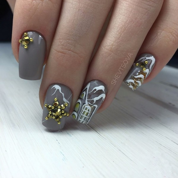 Новогодний маникюр с рисунком зима, фото -  Bee Royal
