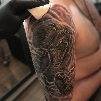 Качественное перекрытие старых татуировок. в студии T.D.Dnip