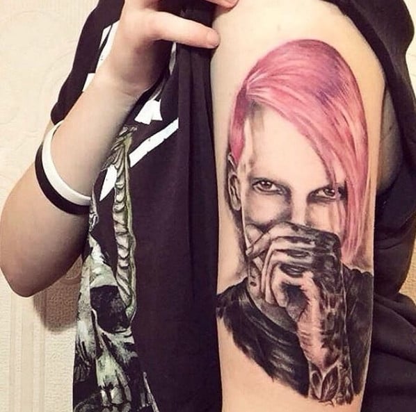 Женские на руке цветные, фото - Тату салон Young Blood Tattoo